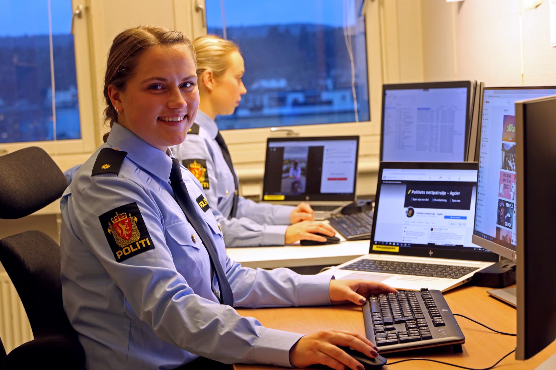 Two female representatives from the online patrol